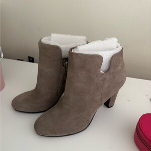 Sam Edelman Taupe Heeled Boots